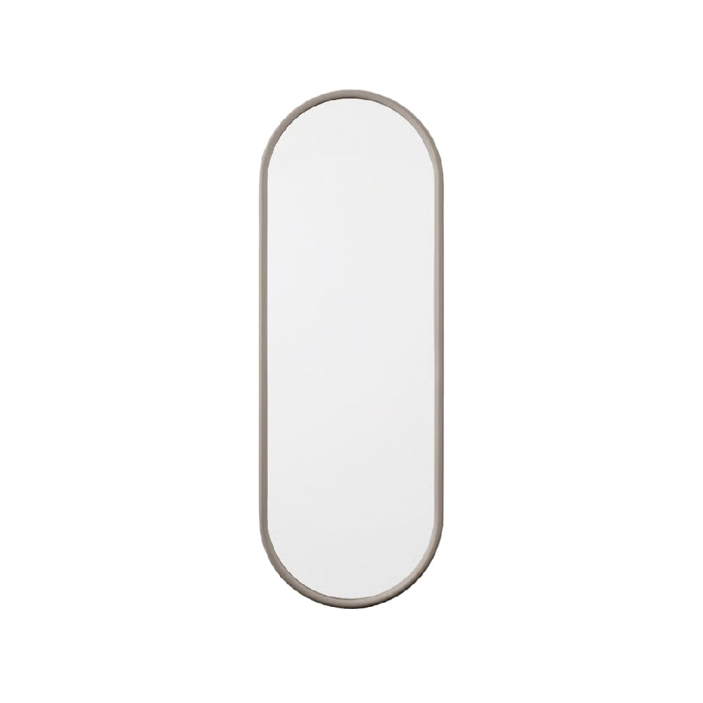 Espejo decorativo vertical con forma arqueada y marco gris claro